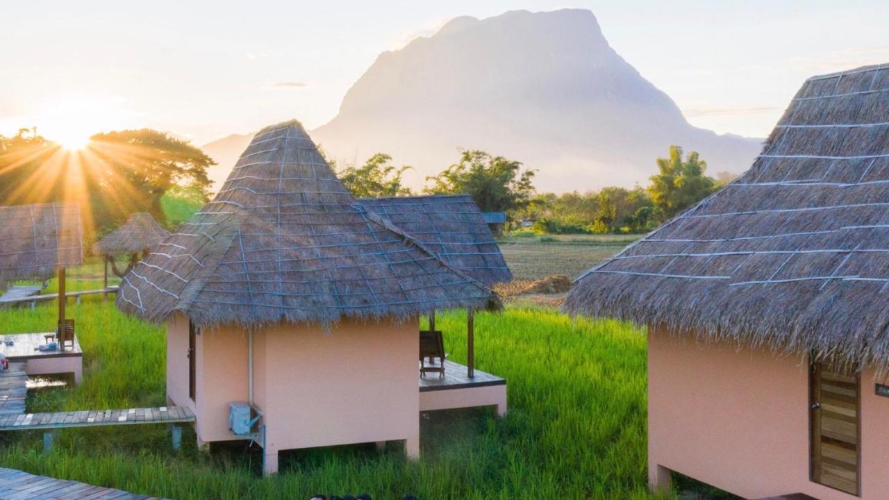 Baan Porhdoi Goidao Villa Chiang Dao Eksteriør billede